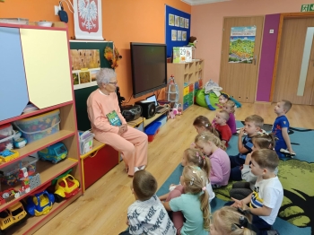 57f22494-777d-4502-a828-bfd5676885be