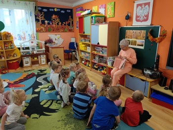 ff65607c-c081-4dcb-9f62-df70493f9868