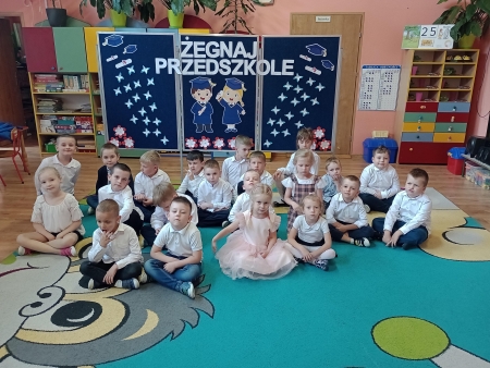 ZAKOŃCZENIE ROKU PRZEDSZKOLNEGO , PASOWANIE NA STARSZAKA