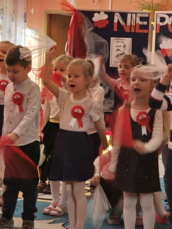 2b03a7b0-371f-46c2-9e7f-c8849a5f7488