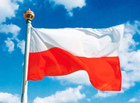 Biało czerwona flaga - praca plastyczna